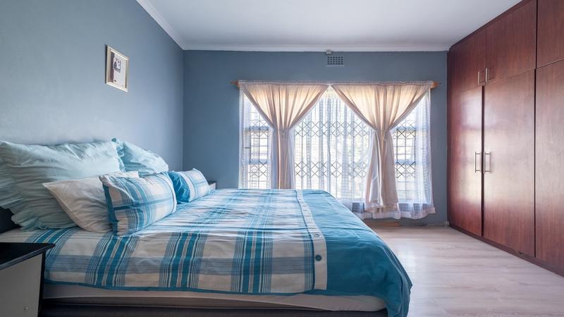 3 Bedroom Property for Sale in Churchill Estate Western Cape